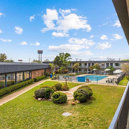 Richland Hills Americas Best Value Inn Fort Worth/Hurst מראה חיצוני תמונה