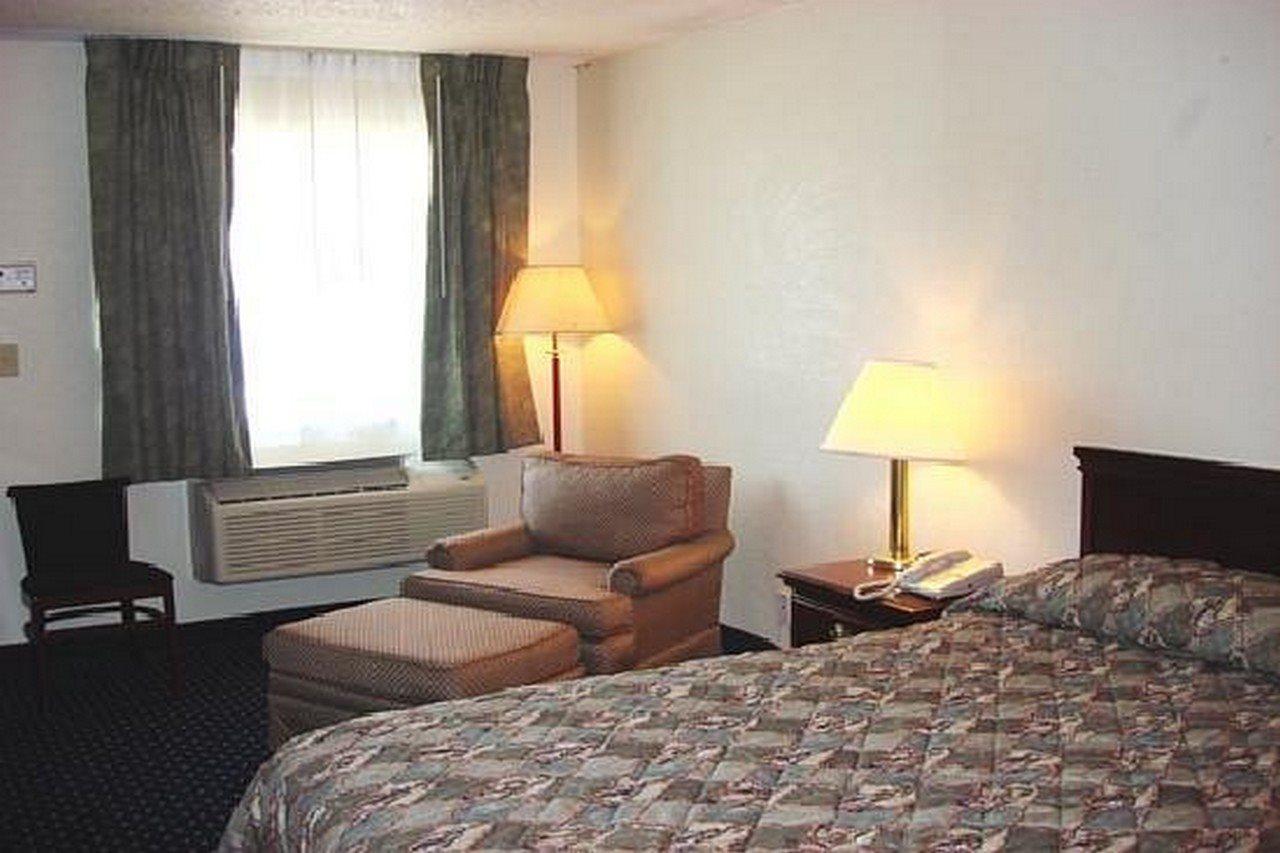 Richland Hills Americas Best Value Inn Fort Worth/Hurst מראה חיצוני תמונה